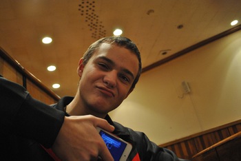 KybZeee