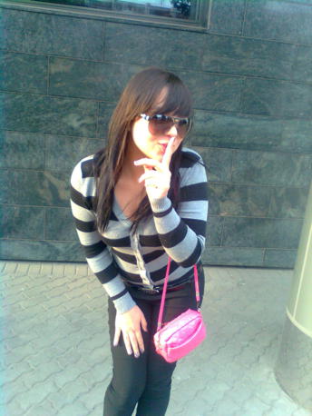 H9Iwka94
